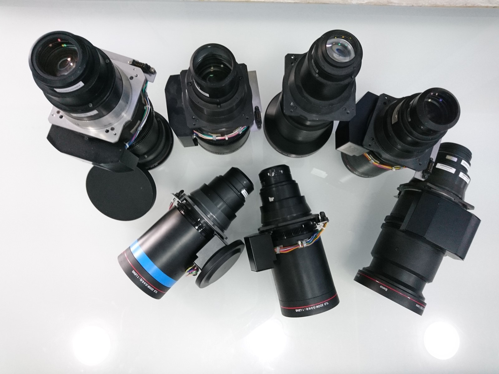 Barco TLD 1.60-2.00:1