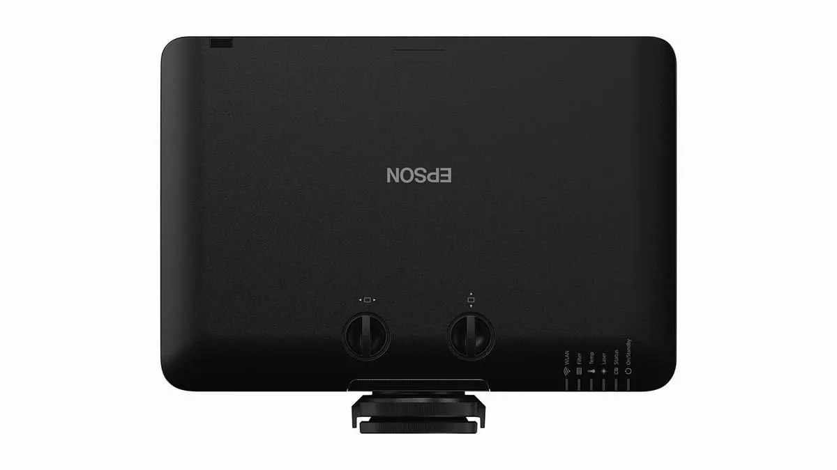 Epson EB-L895E-Neuware