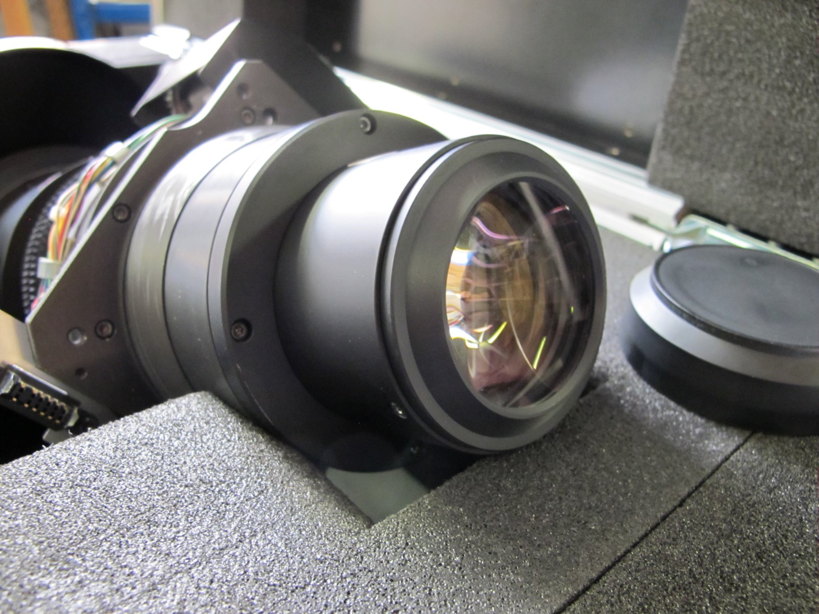 Barco TLD+ Ultra 0.85-1.24:1