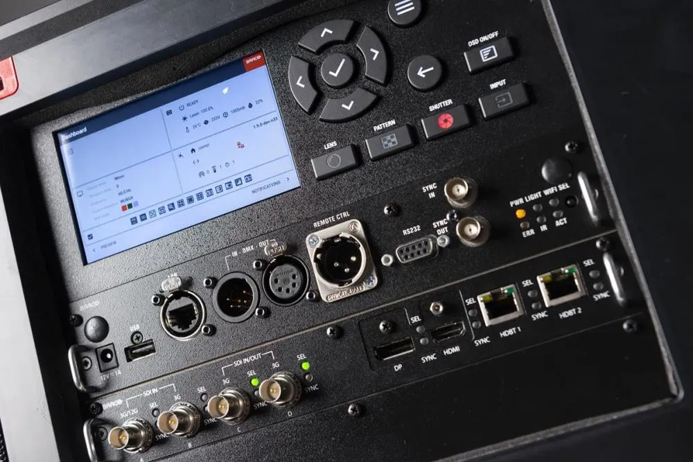 Barco UDM-4K15 