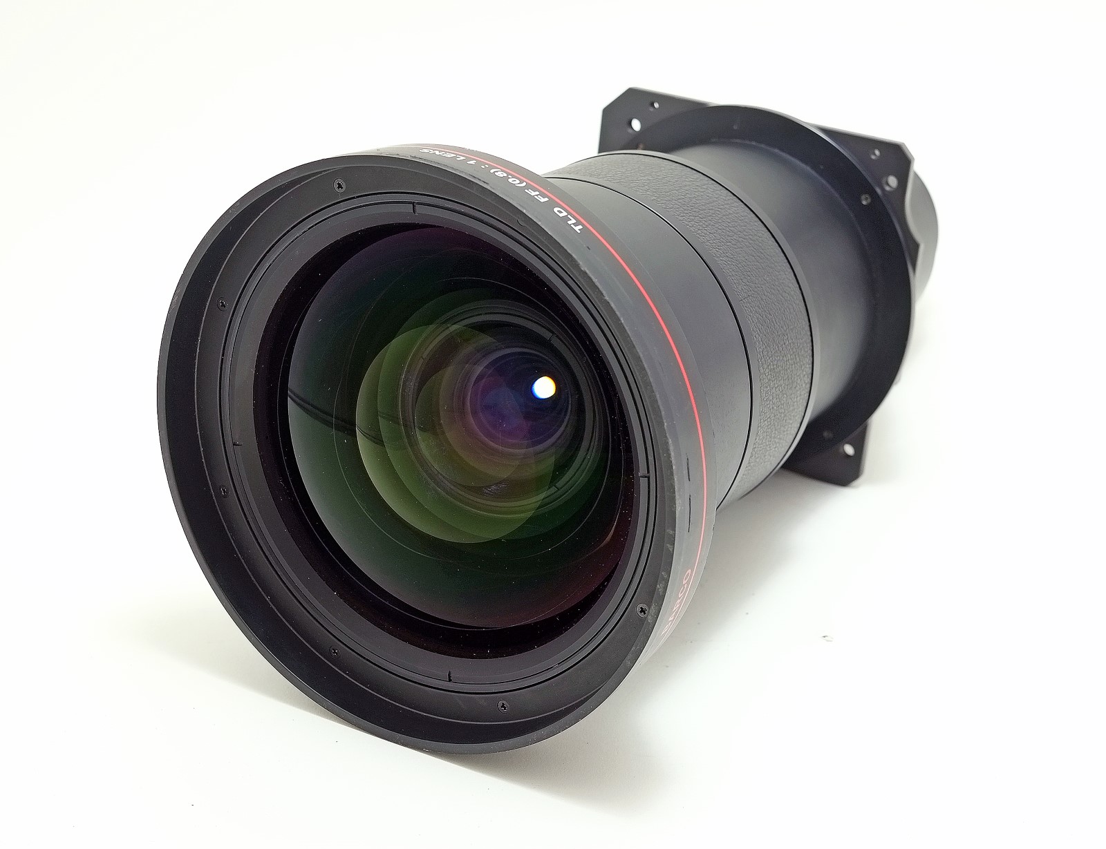 Barco TLD HB 0.80:1